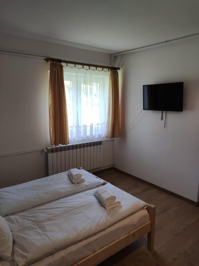 Rezydencja Bukowy Dwor Czarna  Exterior photo